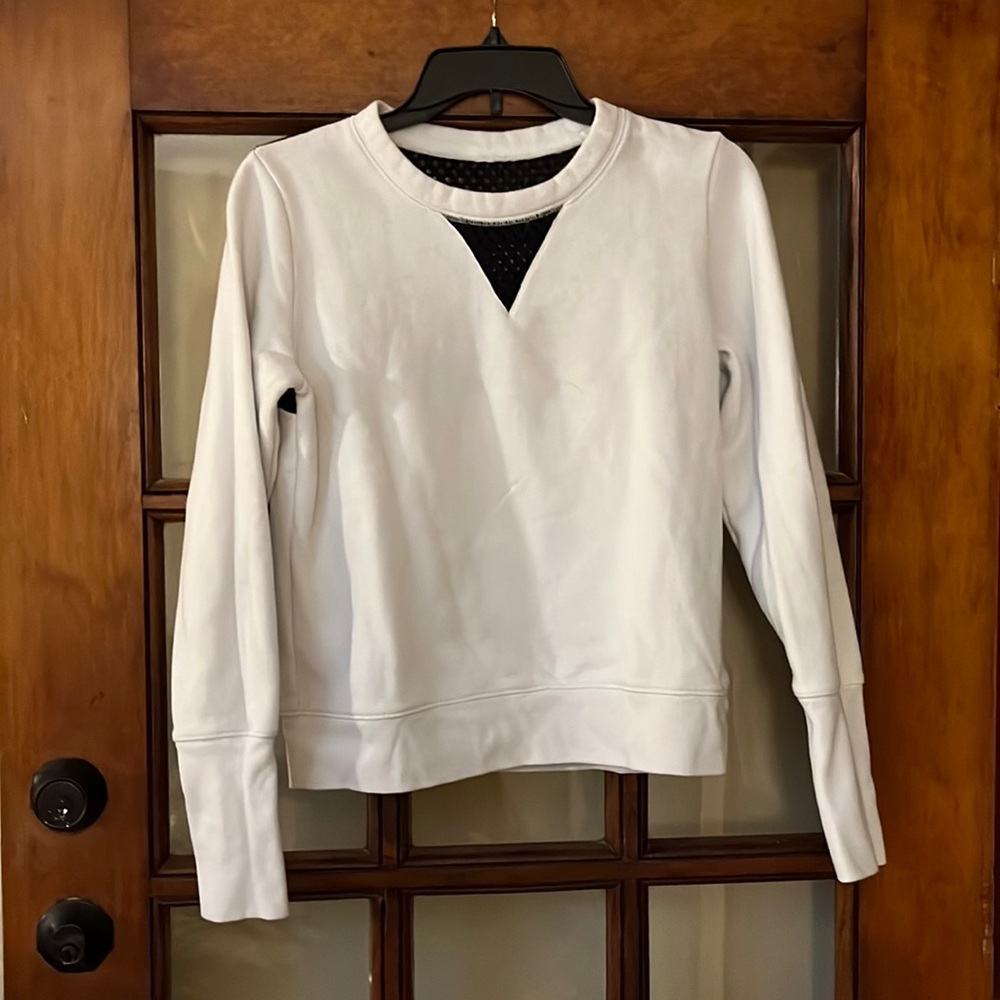 Alo white sweatshirt with mesh